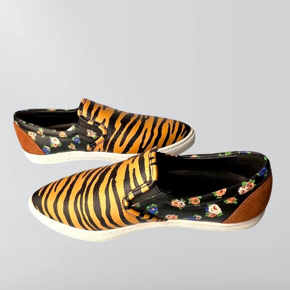 New Coach C103 Tiger Print & Floral Smooth & Pebbled Leather Pointy Toe Slip On - Picture 4 of 11